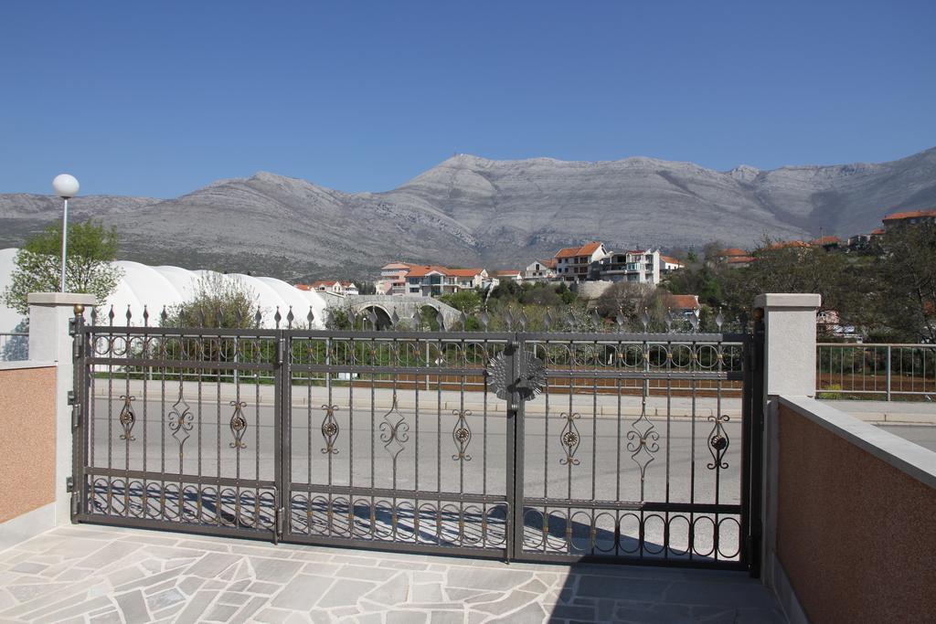Apartmani Most Требинье Экстерьер фото